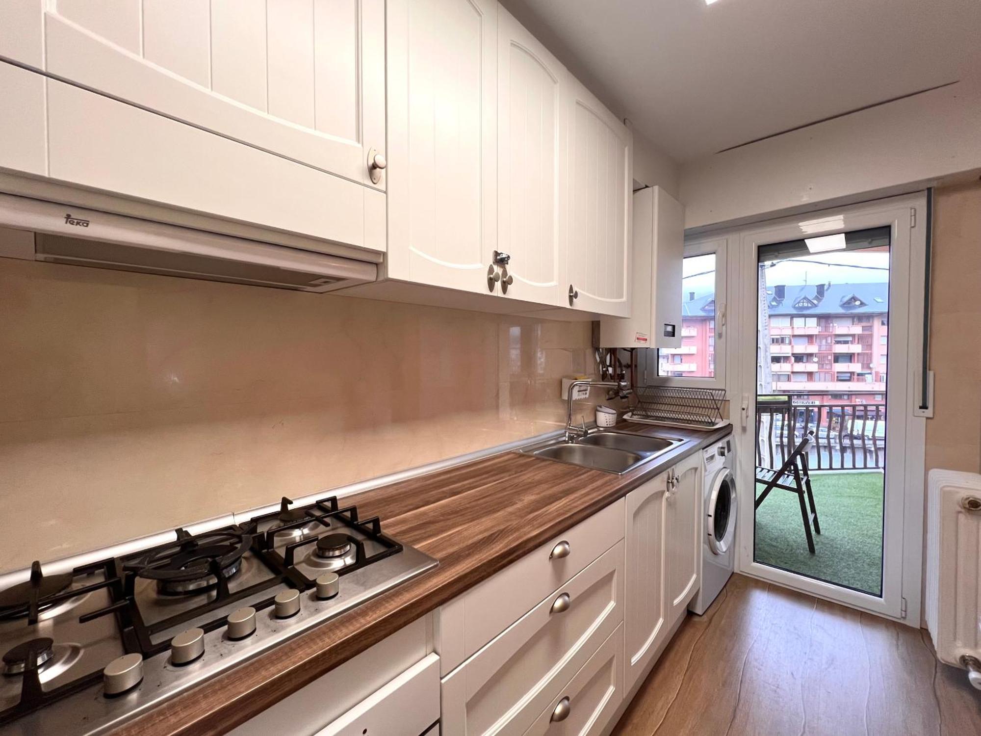 Apartament Les Vernedes - L'Amfitriona Sort Kültér fotó